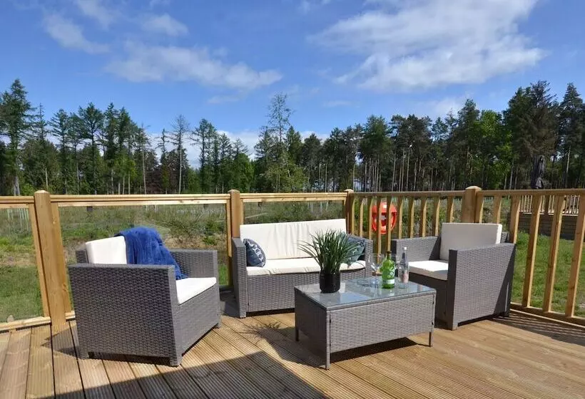 Hotelli Hollicarrs   Kingfisher Lodge