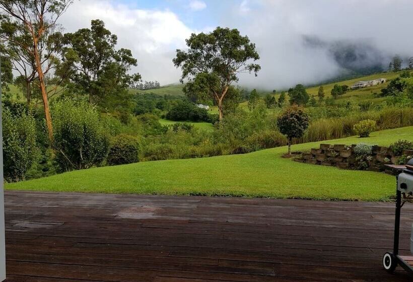 ホテル Katberg Mountain Resort &