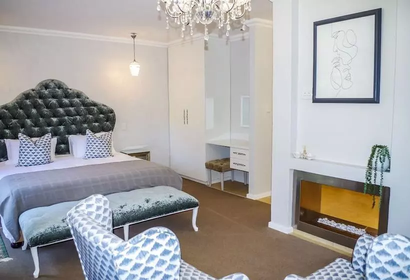 Hotelli Katberg Mountain Resort &