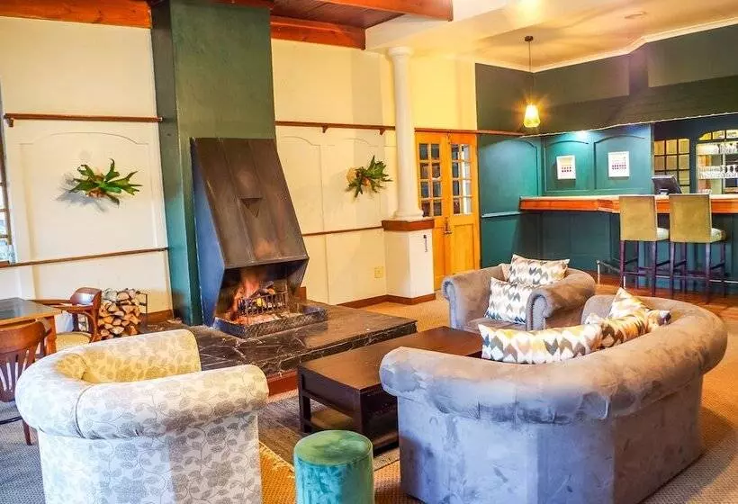 Hotelli Katberg Mountain Resort &