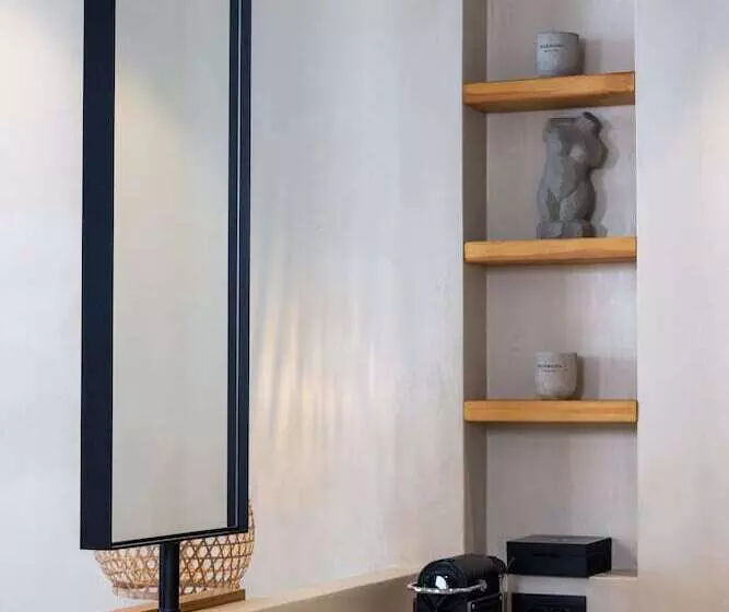 Hotelli Le Grand Bleu Resort