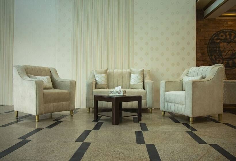 Отель Magic Suite