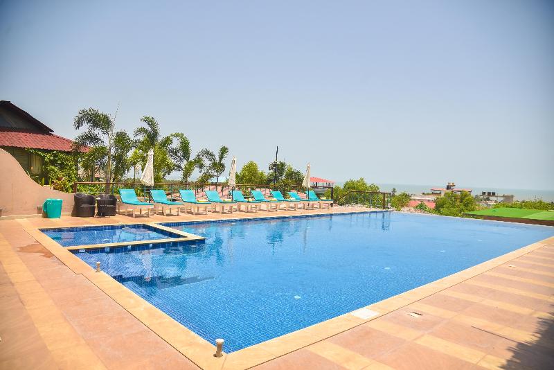 בית מלון כפרי Oxygen Resort Morjim