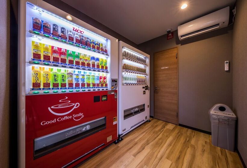 בית מלון כפרי R9 The Yard Uruma