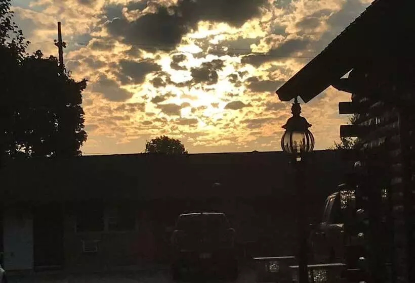 Hotelli The Inn At Gull Lake