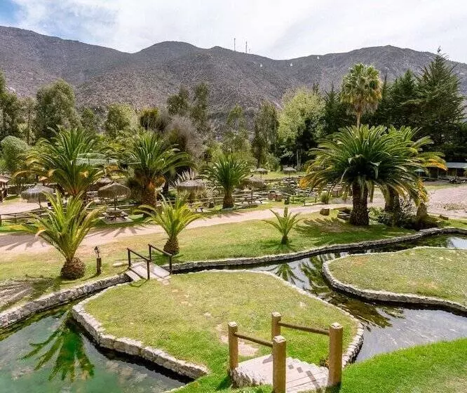 Hotelli Naturaleza Vertientes De Elqui