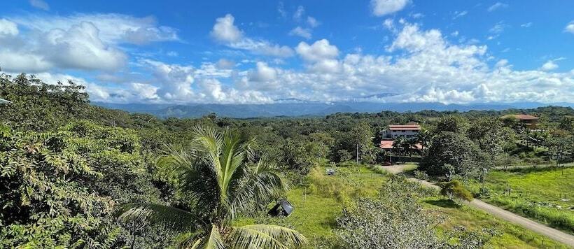 هتل Villas Jacquelina