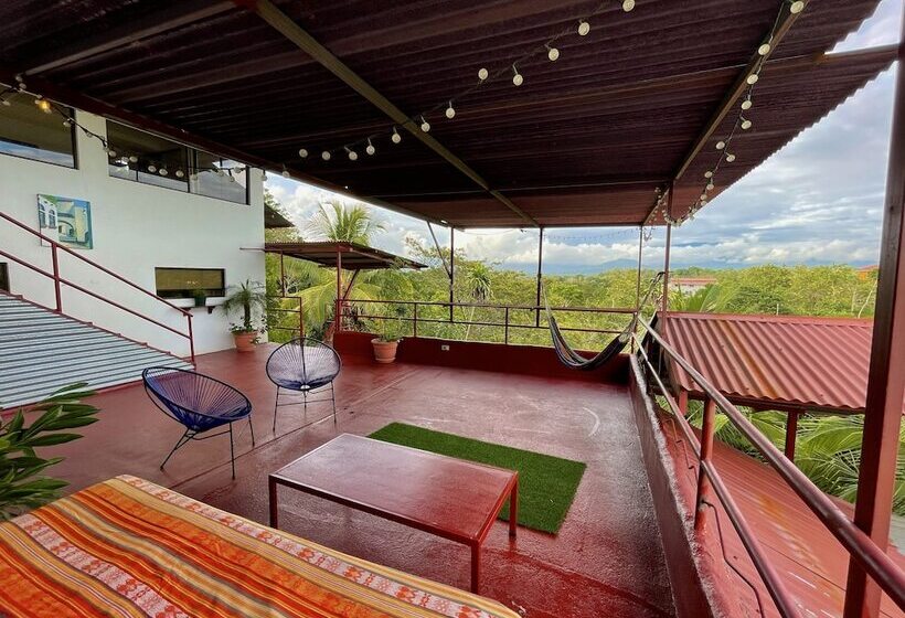 هتل Villas Jacquelina