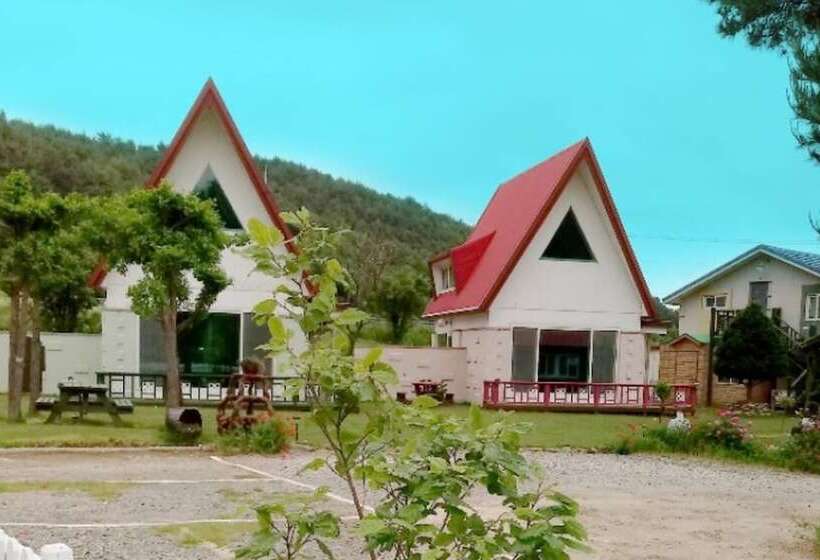 Отель Yangyang Star Over The Sea Pension