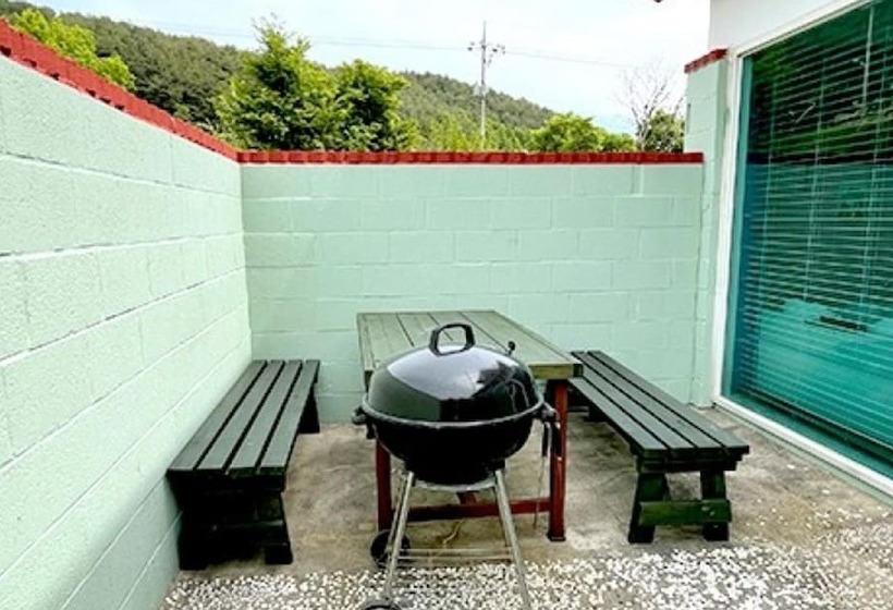 Отель Yangyang Star Over The Sea Pension