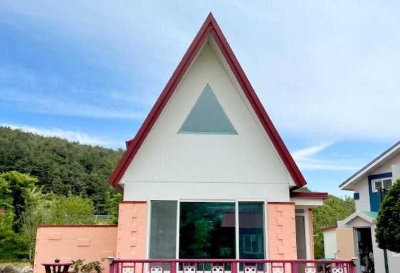 Отель Yangyang Star Over The Sea Pension