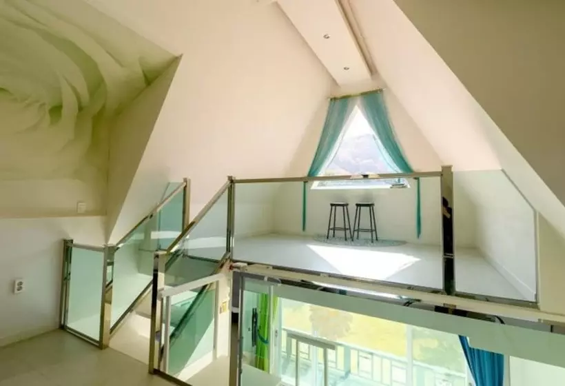 ホテル Yangyang Star Over The Sea Pension
