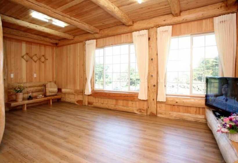 Jeju Bille Tongnamuhyuyang Pension