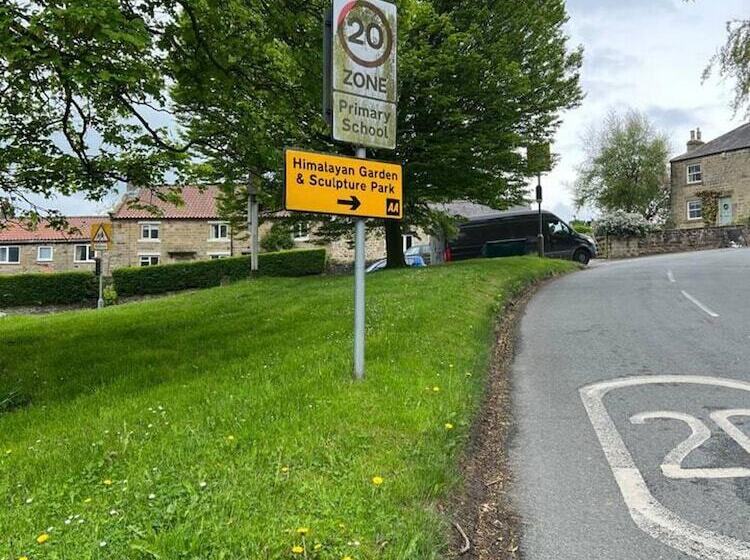 Lavender Cottage Grewelthorpe Nr Masham Ripon