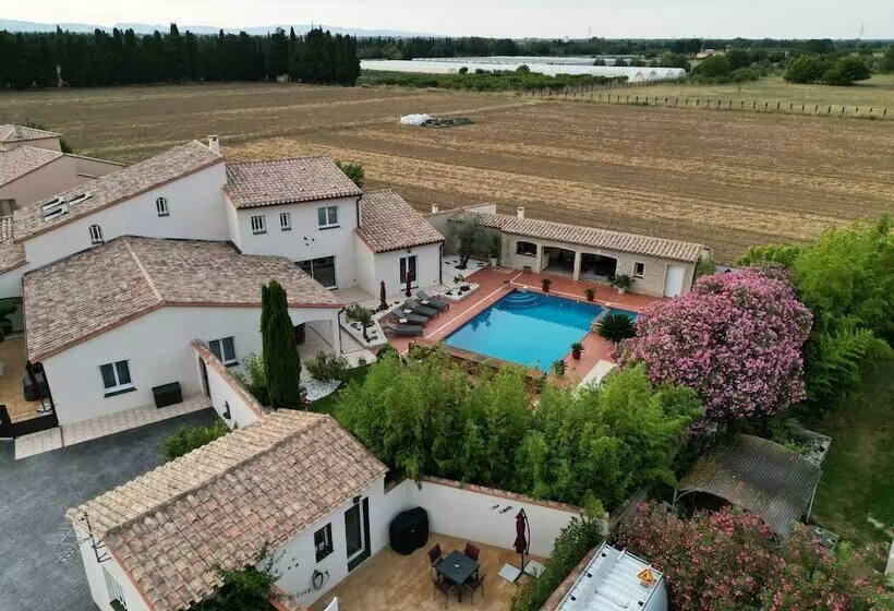 Majatalo La Catalane