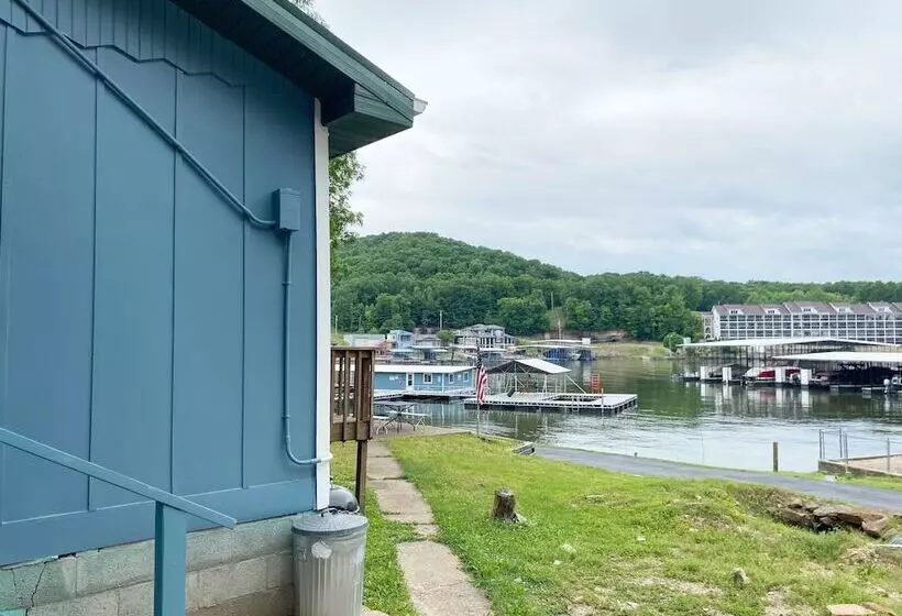 Majatalo Niangua Hills Resort