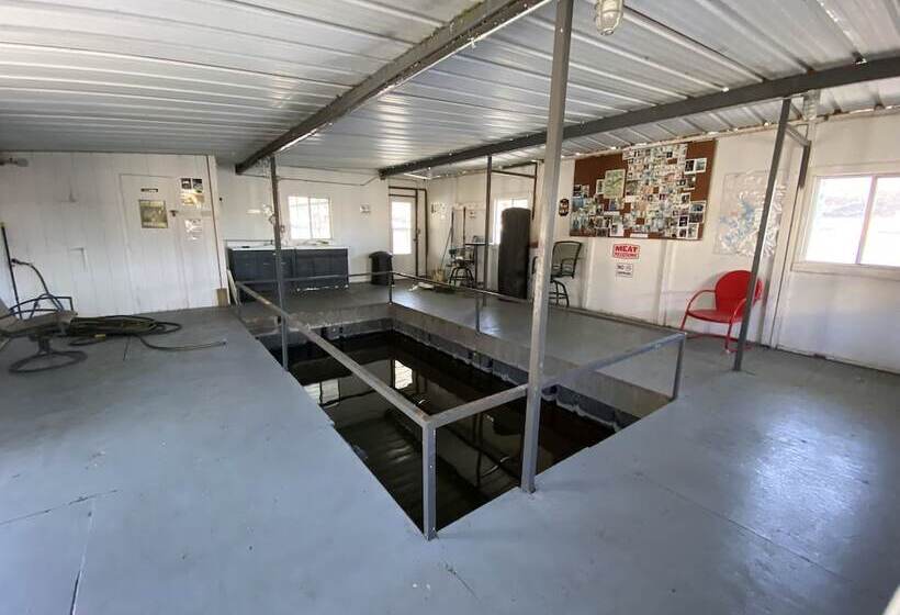 פנסיון Niangua Hills Resort