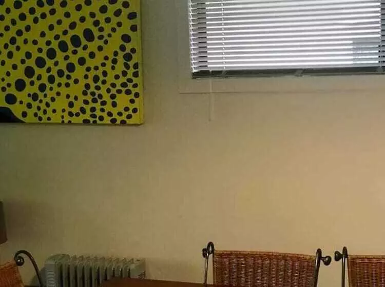 ペンション Quaint Private Room In Pleasant Ashmore