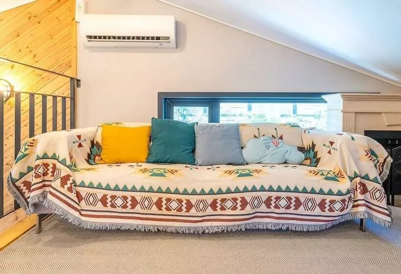 Majatalo Taean Yoyo Kids Poolvilla