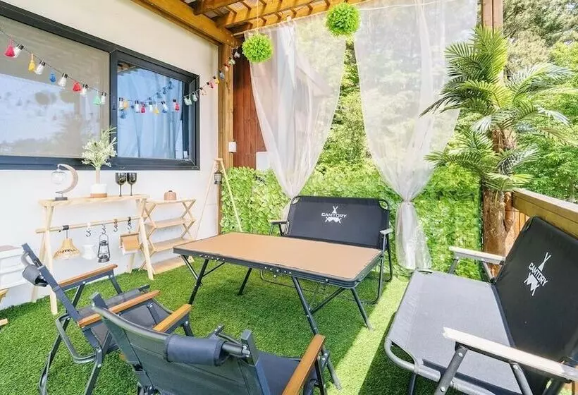 Majatalo Taean Yoyo Kids Poolvilla