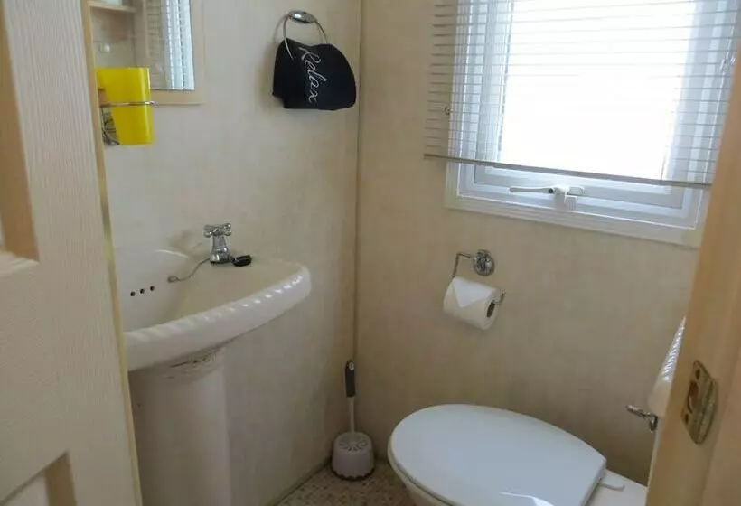 Tiny S Place
