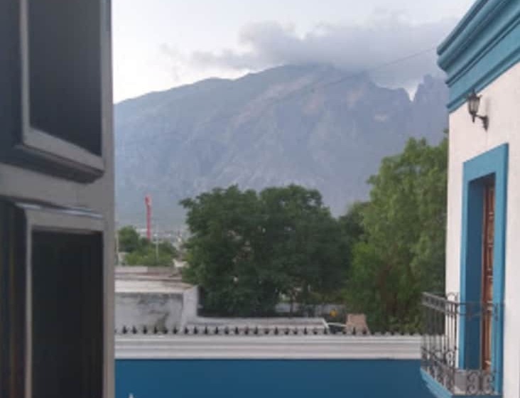 민박 Antique Garcia