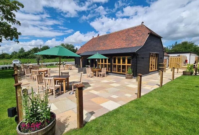 مبيت وإفطار The Ferry Boat Inn