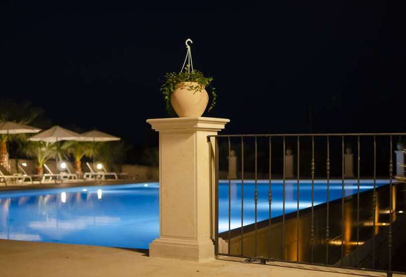 簡易ホテル Borgo Vita Novella