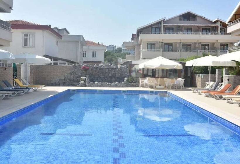 فندق Altinkum Tatil Konakları