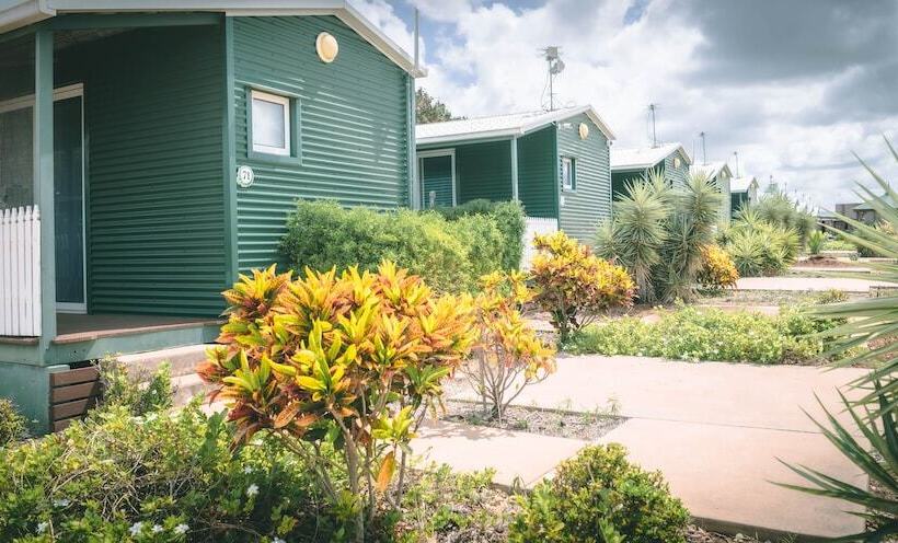 בית מלון כפרי Darwin Resort