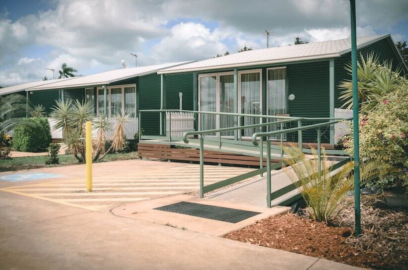 בית מלון כפרי Darwin Resort