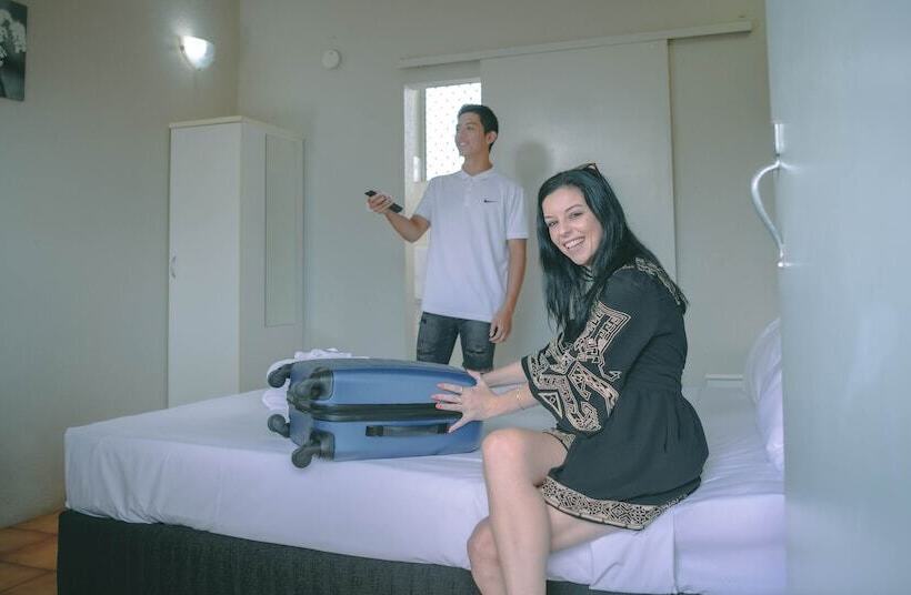 בית מלון כפרי Darwin Resort