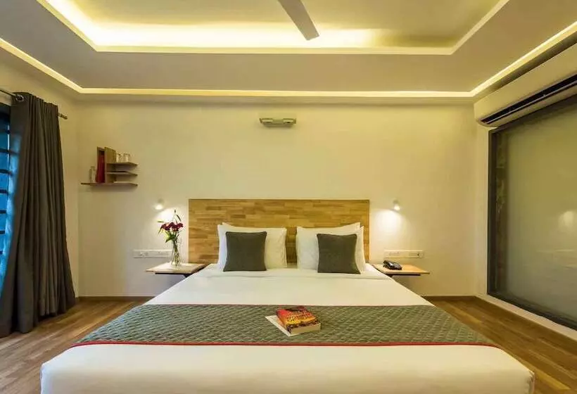 ホテル Dbr Suites