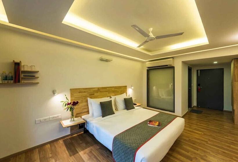 ホテル Dbr Suites