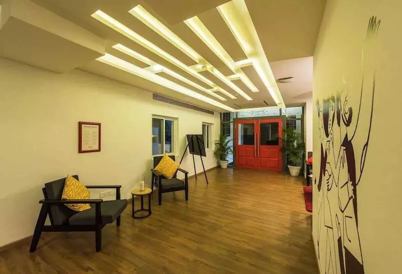 ホテル Dbr Suites