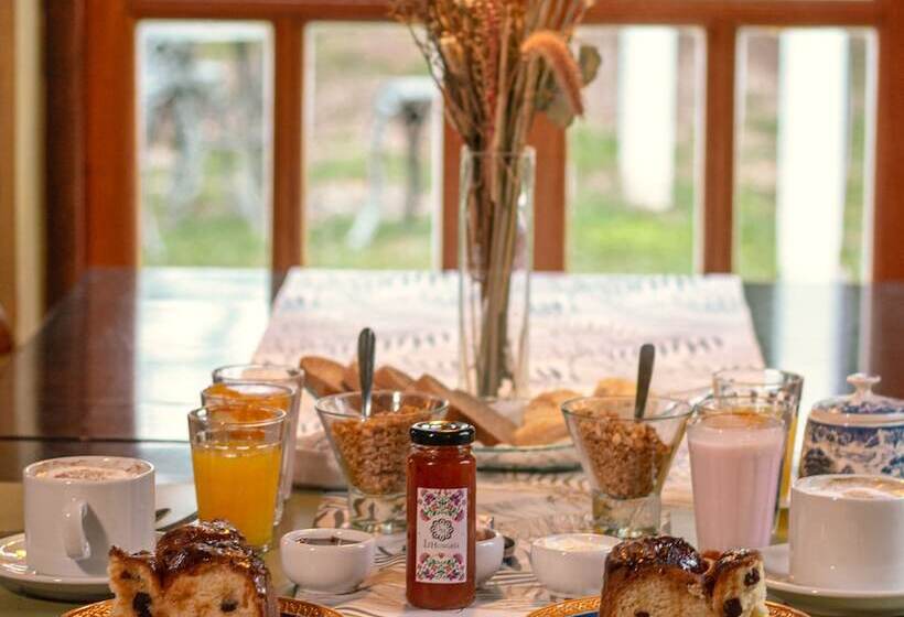 ホテル Estancia La Hungria