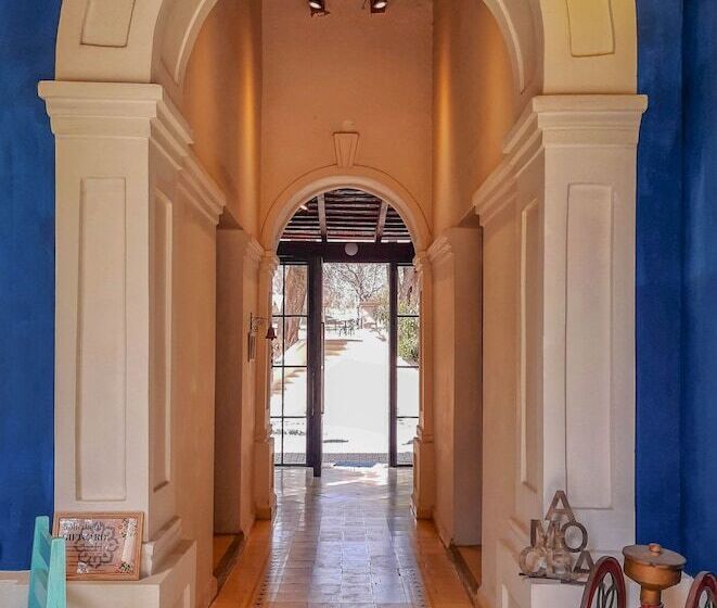 ホテル Estancia La Hungria