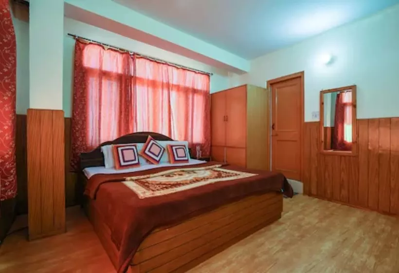 Hotelli Chandel Home Stay , Shimla