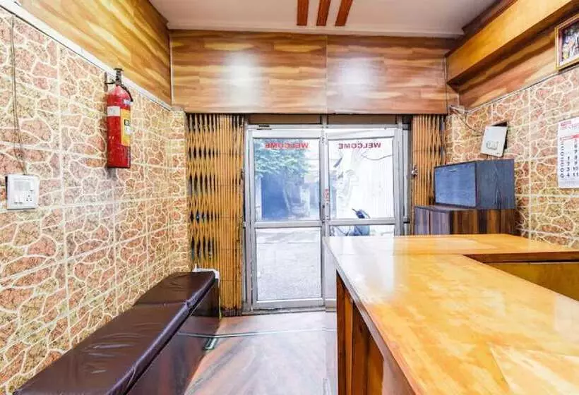 Hotelli Goroomgo Md Delux Meerut
