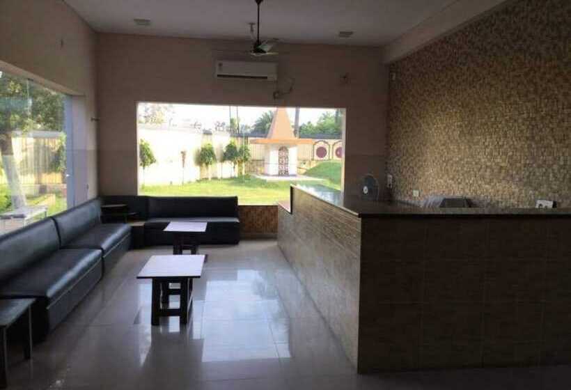 בית מלון כפרי Goroomgo Midway No. 1 Asansol