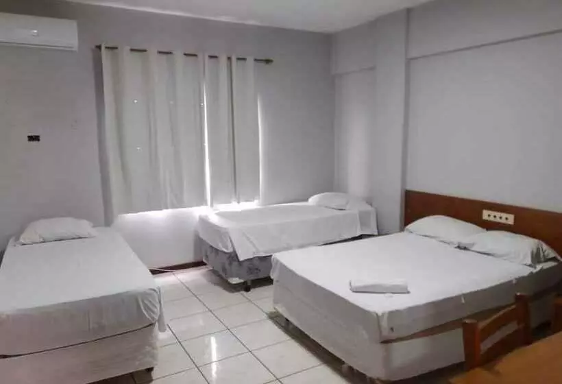 ホテル Seven Hotéis Itajaí