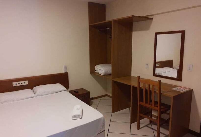 فندق Seven Hotéis Itajaí