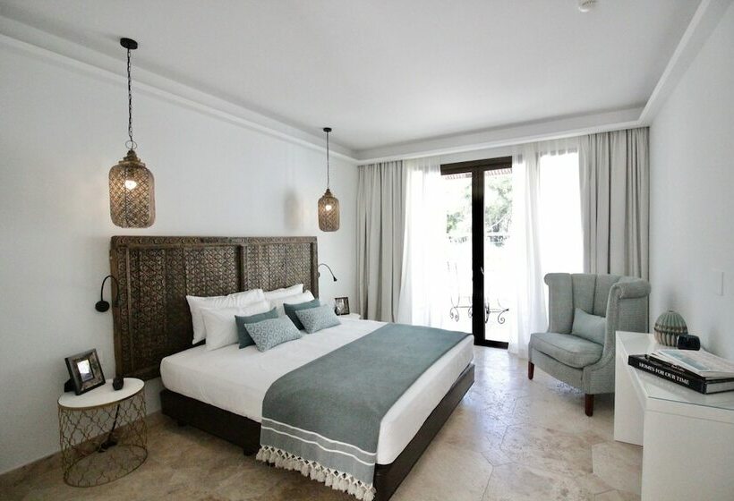 Отель Sierra Blanca Resort Spa