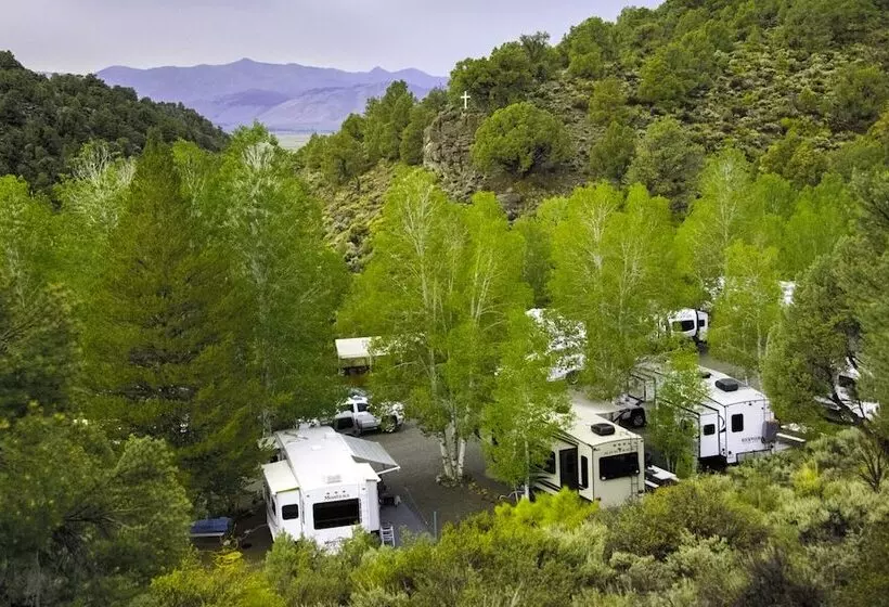 Hotelli Willow Springs Resort