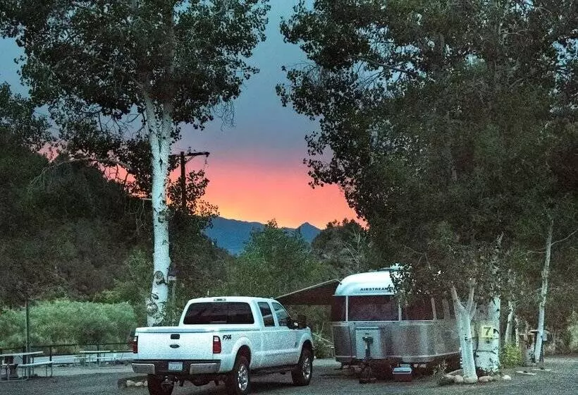 Hotelli Willow Springs Resort