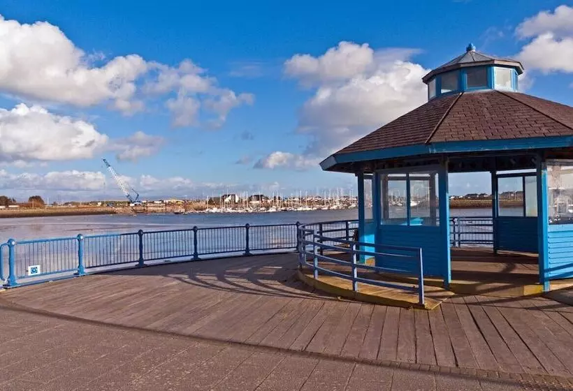 Inviting 3 Bed Cottage Close To Pwllheli