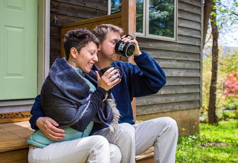 Love Ridge Mountain Lodging