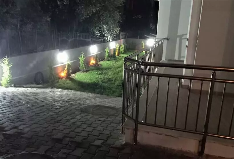 Mango Suite Apartment