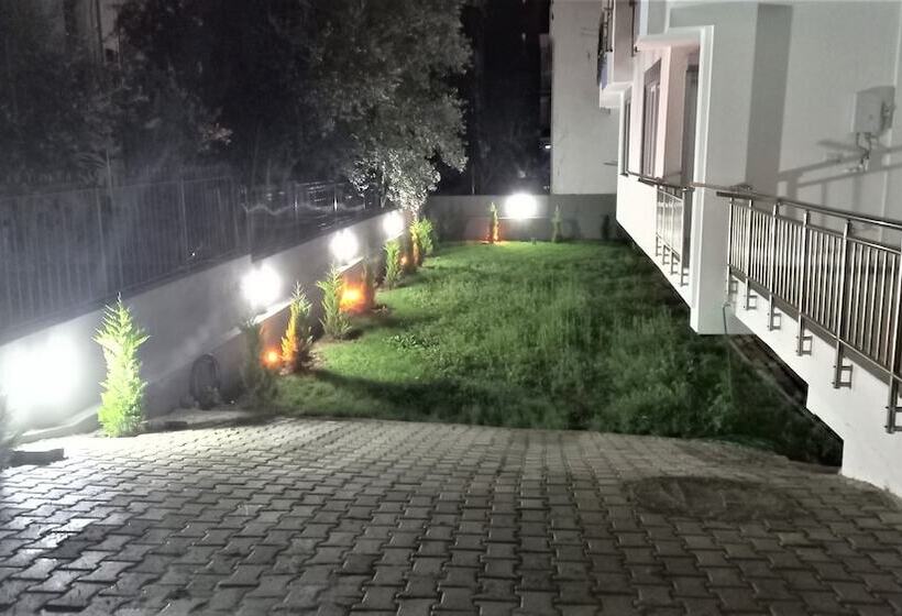 Mango Suite Apartment