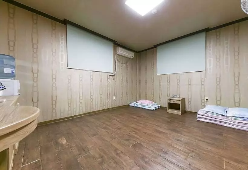 モーテル Nonsan Yeonmu